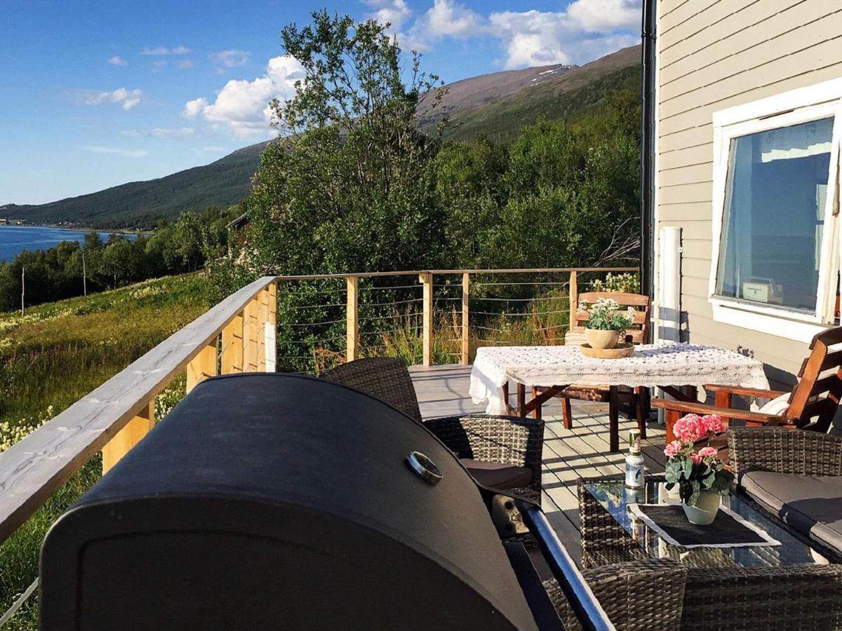 6 Person Holiday Home In Olderdalen Esterno foto