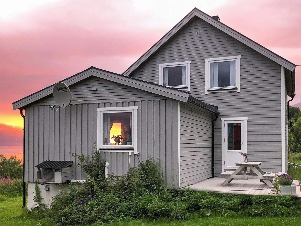 6 Person Holiday Home In Olderdalen Esterno foto